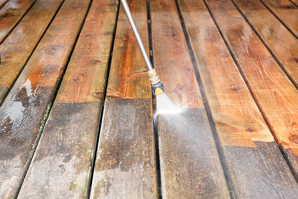 Best Garage Pressure Washing  in Ferron, UT